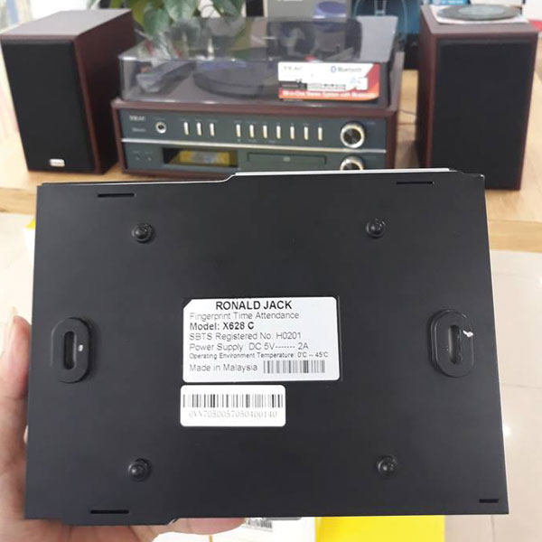 Ảnh Thực Tế Ronald Rack X628C