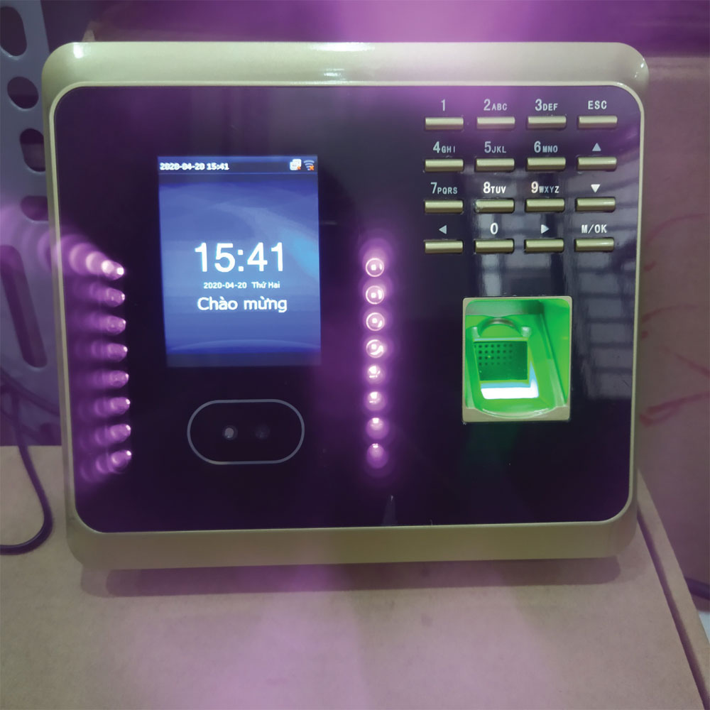 Tính năng máy chấm công khuôn mặt Ronald Jack MB300